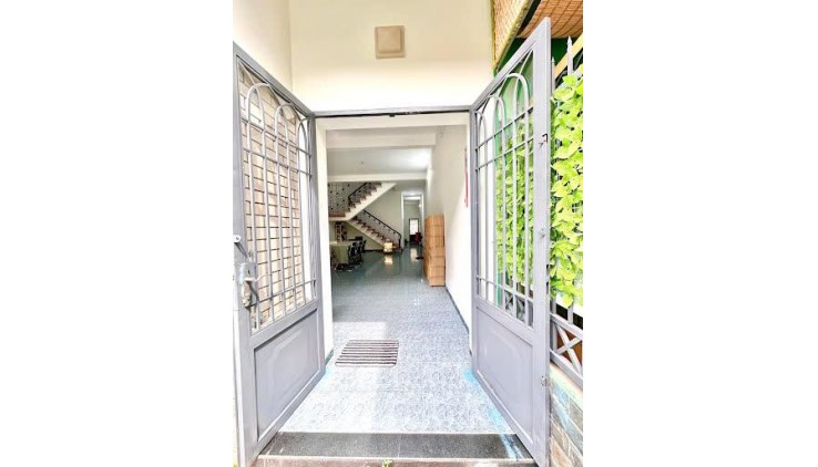 Quận 2 ! CHO THUÊ MB N/C KINH DOANH ĐẸP LẮM, MT 2/23 Đường Số 49, Bình Trưng Đông, Tel : 0903862244 ( chính chủ )
